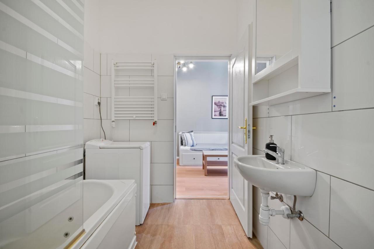 Venus Apartments - Akacfa II Budapeszt Zewnętrze zdjęcie